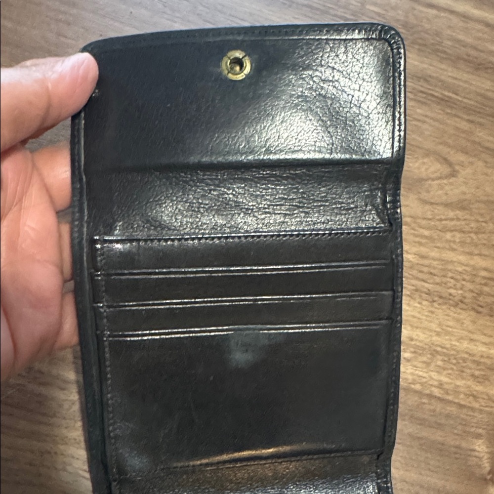 Rare vintage Coach wallet - Picture 12 of 16